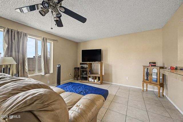 4569 W BLOOMFIELD Road, Glendale, AZ 85304