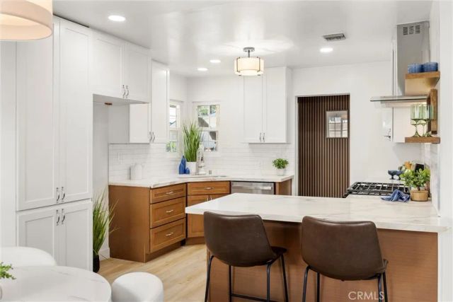 626 S Corta, Santa Ana, CA 92704