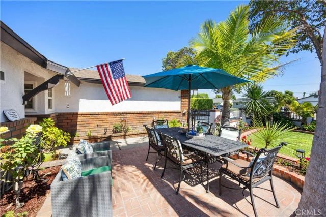 626 S Corta, Santa Ana, CA 92704