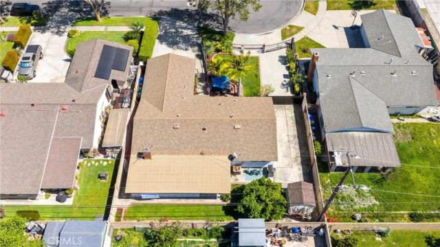 626 S Corta, Santa Ana, CA 92704