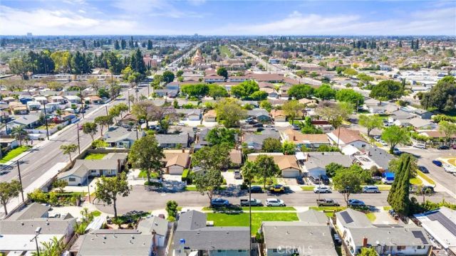 626 S Corta, Santa Ana, CA 92704