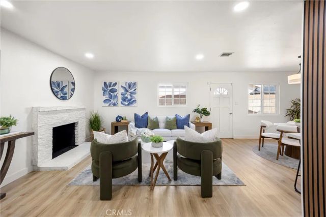 626 S Corta, Santa Ana, CA 92704