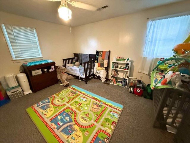 415 W 9th Street, Maryville, MO 64468