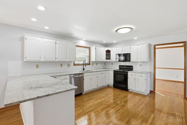 7176 Crown Pointe Drive, Liberty Twp, OH 45011