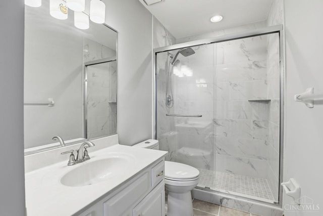 7176 Crown Pointe Drive, Liberty Twp, OH 45011