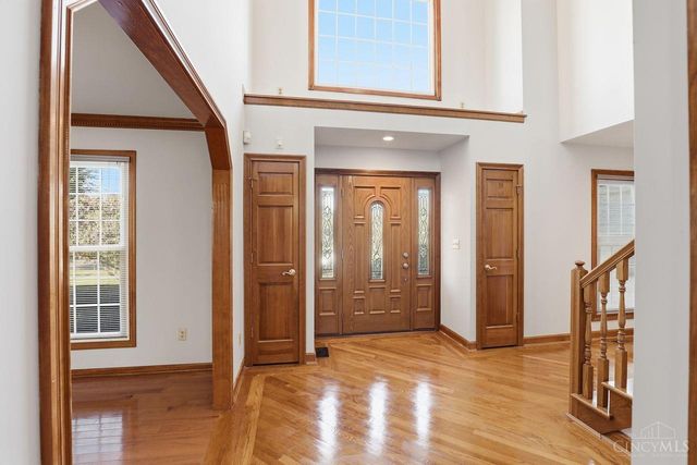 7176 Crown Pointe Drive, Liberty Twp, OH 45011