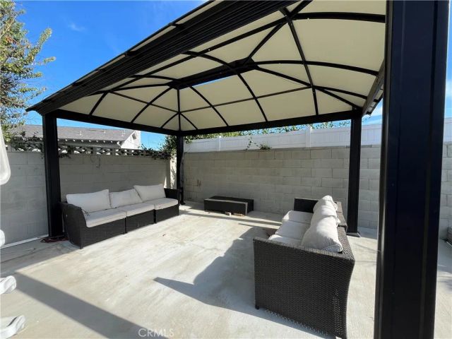 10436 Amestoy, Granada Hills, CA 91344