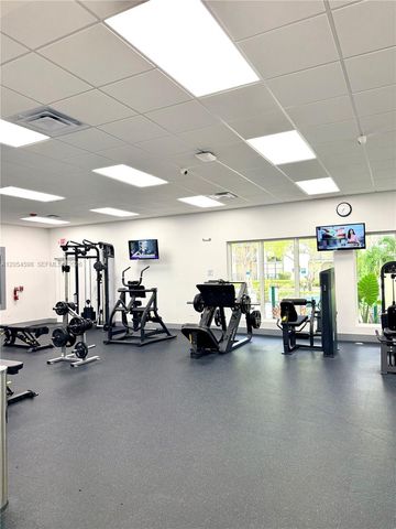 17021 N Bay Road 802, Sunny Isles Beach, FL 33160