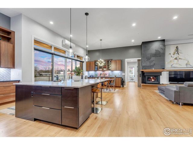 8568 Foxhaven Ct, Longmont, CO 80503