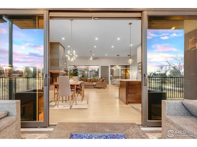 8568 Foxhaven Ct, Longmont, CO 80503