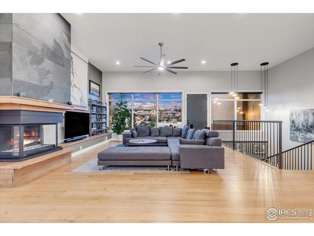 8568 Foxhaven Ct, Longmont, CO 80503