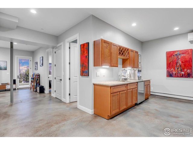 8568 Foxhaven Ct, Longmont, CO 80503