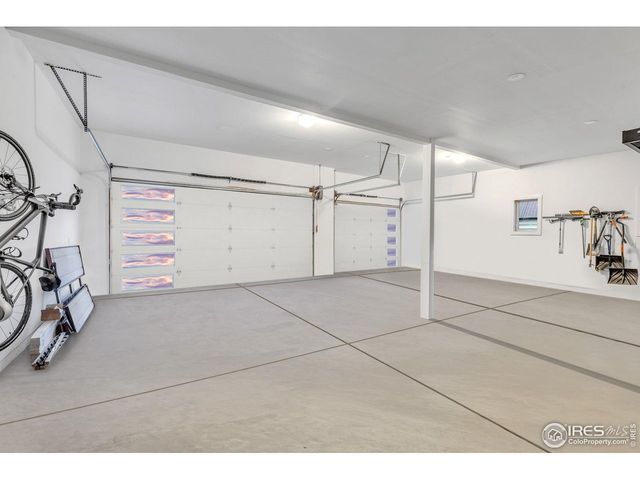 8568 Foxhaven Ct, Longmont, CO 80503