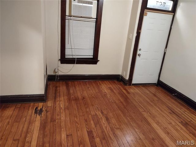 507 Eiler Street, St Louis, MO 63111