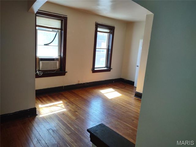 507 Eiler Street, St Louis, MO 63111