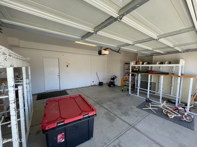 3709 Mt San Gorgonia Avenue, Rosamond, CA 93560