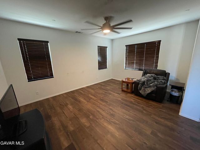 3709 Mt San Gorgonia Avenue, Rosamond, CA 93560