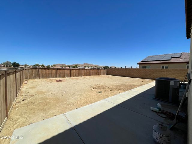 3709 Mt San Gorgonia Avenue, Rosamond, CA 93560
