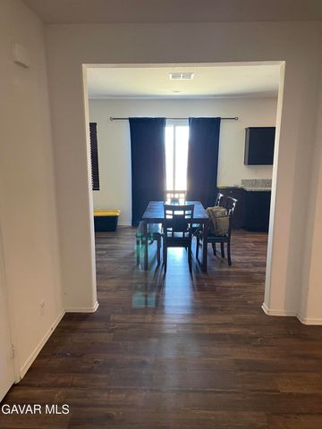 3709 Mt San Gorgonia Avenue, Rosamond, CA 93560