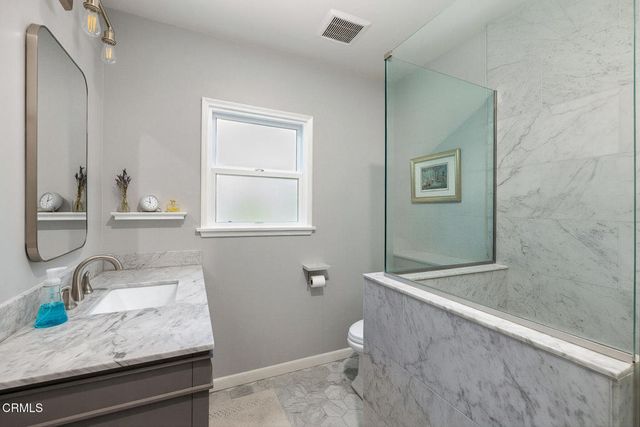 1856 N Michigan Avenue, Pasadena, CA 91104