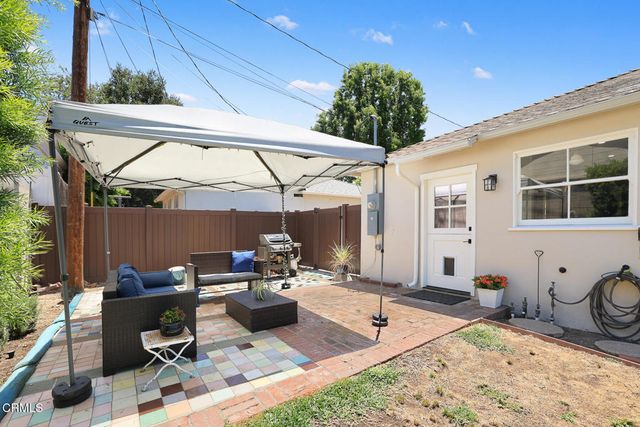 1856 N Michigan Avenue, Pasadena, CA 91104
