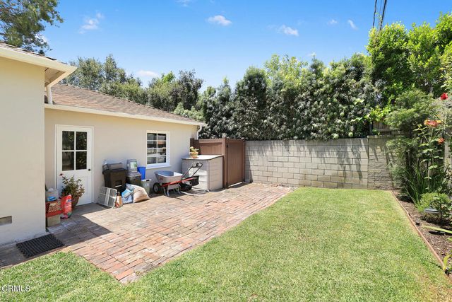 1856 N Michigan Avenue, Pasadena, CA 91104