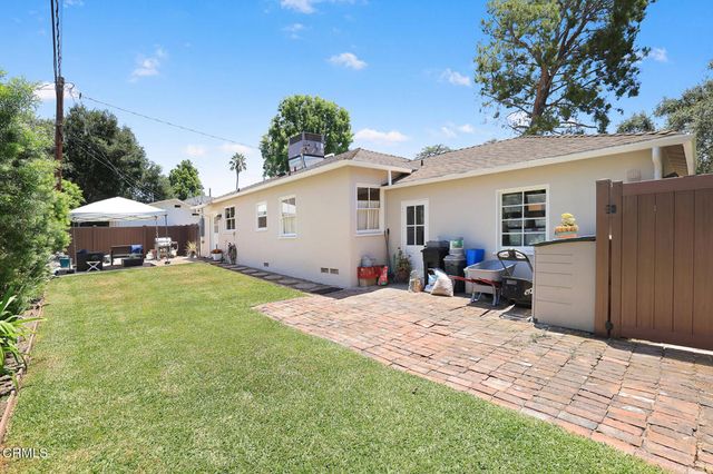 1856 N Michigan Avenue, Pasadena, CA 91104
