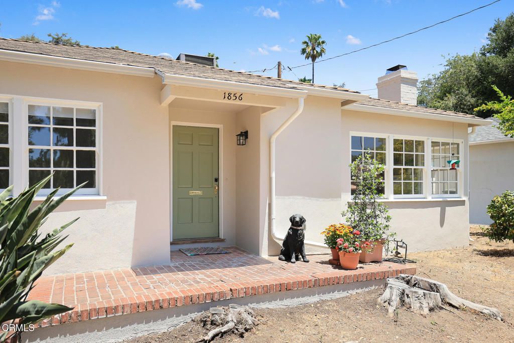 1856 N Michigan Avenue, Pasadena, CA 91104 — photo 2