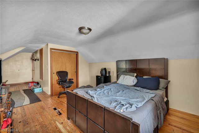 15812 Grant Avenue, Maple Heights, OH 44137