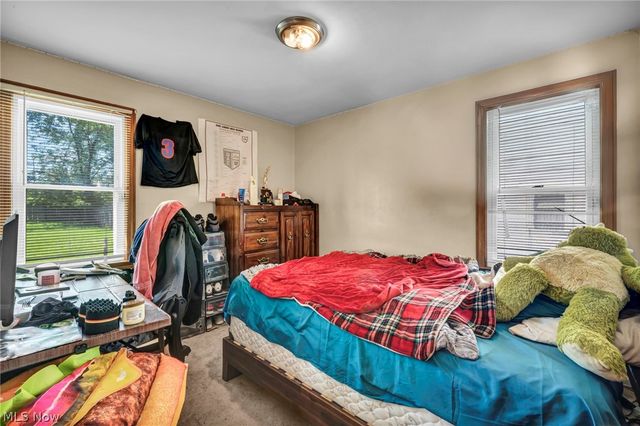 15812 Grant Avenue, Maple Heights, OH 44137