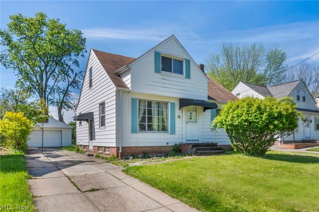 15812 Grant Avenue, Maple Heights, OH 44137