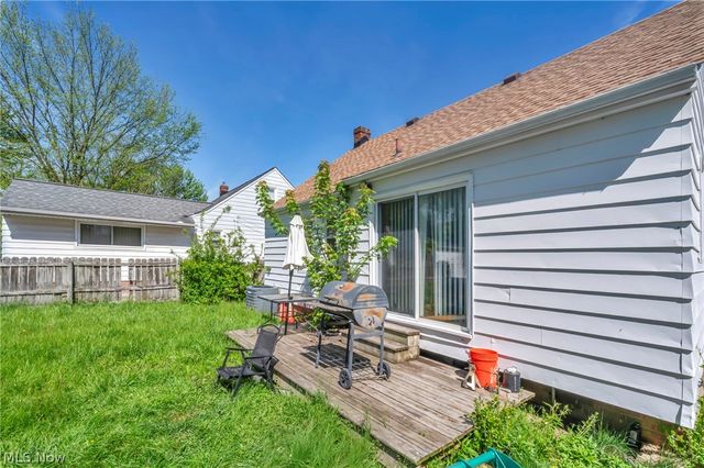 15812 Grant Avenue, Maple Heights, OH 44137