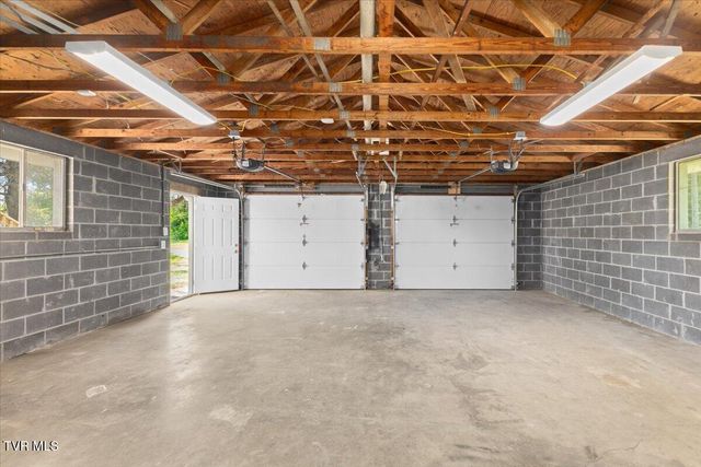 701 Hemlock Street, Elizabethton, TN 37643