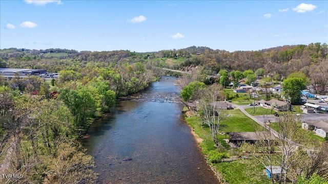 701 Hemlock Street, Elizabethton, TN 37643