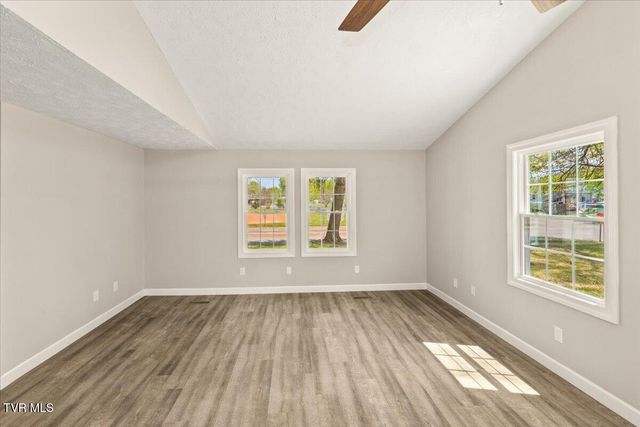 701 Hemlock Street, Elizabethton, TN 37643