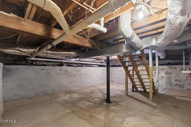 701 Hemlock Street, Elizabethton, TN 37643