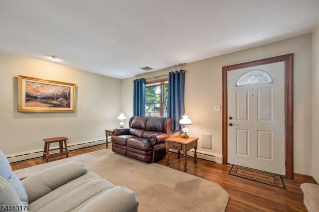 29 Giannone Rd, Wayne Twp., NJ 07470