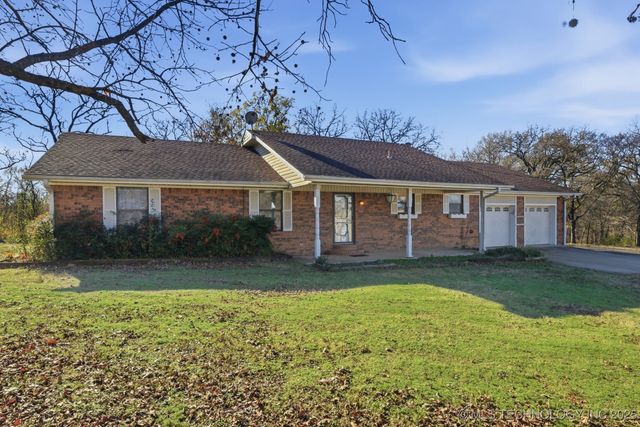 19549 S 250 Road, Okmulgee, OK 74447