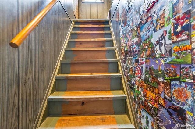 4140 Syracuse Street, Dearborn Heights, MI 48125