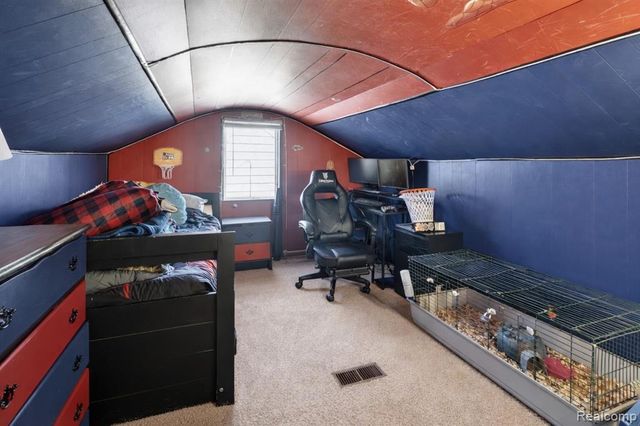 4140 Syracuse Street, Dearborn Heights, MI 48125