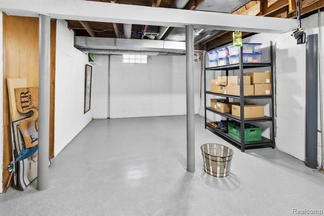 4140 Syracuse Street, Dearborn Heights, MI 48125