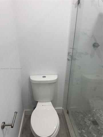 19001 NE 14th Avenue 312, Miami, FL 33179