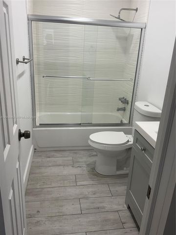 19001 NE 14th Avenue 312, Miami, FL 33179