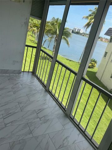 19001 NE 14th Avenue 312, Miami, FL 33179