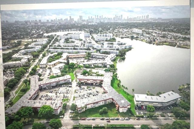 19001 NE 14th Avenue 312, Miami, FL 33179