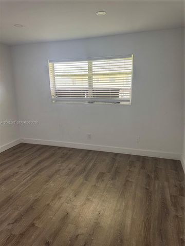 19001 NE 14th Avenue 312, Miami, FL 33179