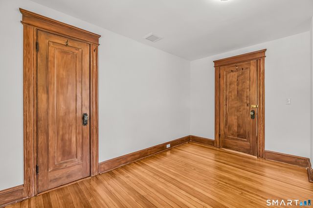 88 Coniston Avenue, Waterbury, CT 06708