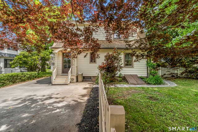 88 Coniston Avenue, Waterbury, CT 06708