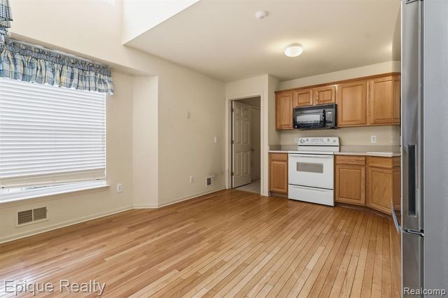 321 Cherry Grove Road Road, Canton, MI 48188