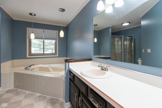 6879 Juliet Drive, Avon, IN 46123